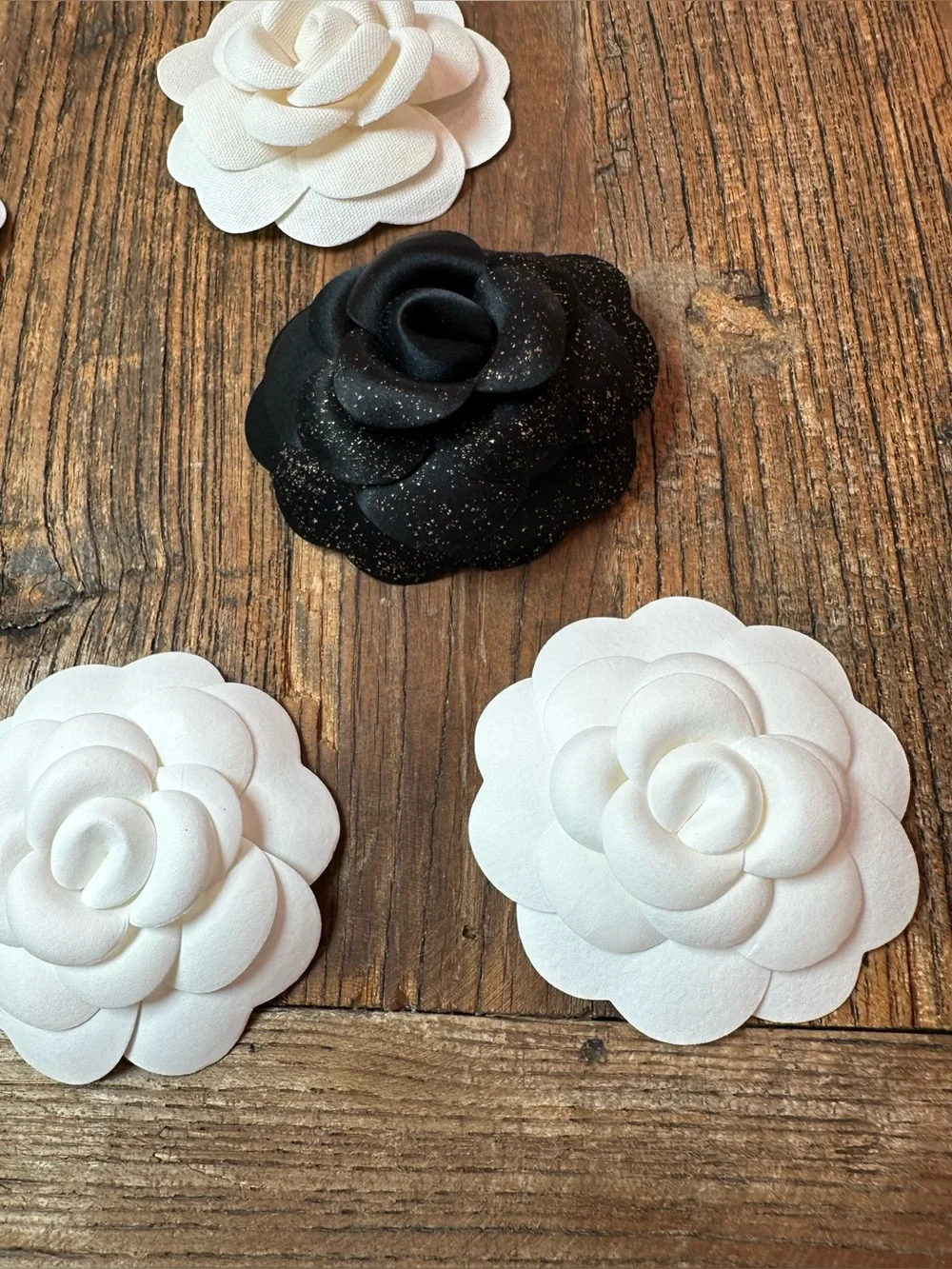 CHANEL classic camellia
